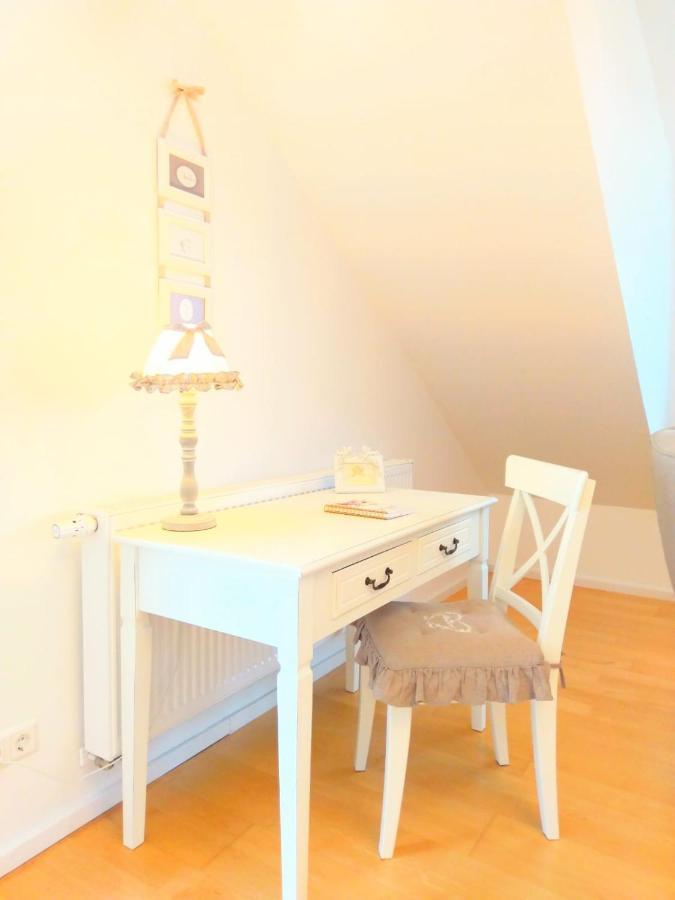 Romantic Style Apartment Titisee-Neustadt Bagian luar foto