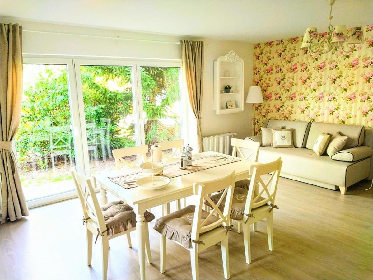 Romantic Style Apartment Titisee-Neustadt Bagian luar foto