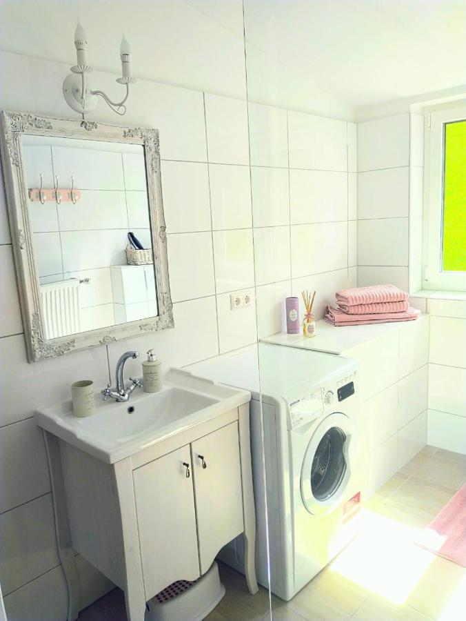 Romantic Style Apartment Titisee-Neustadt Bagian luar foto