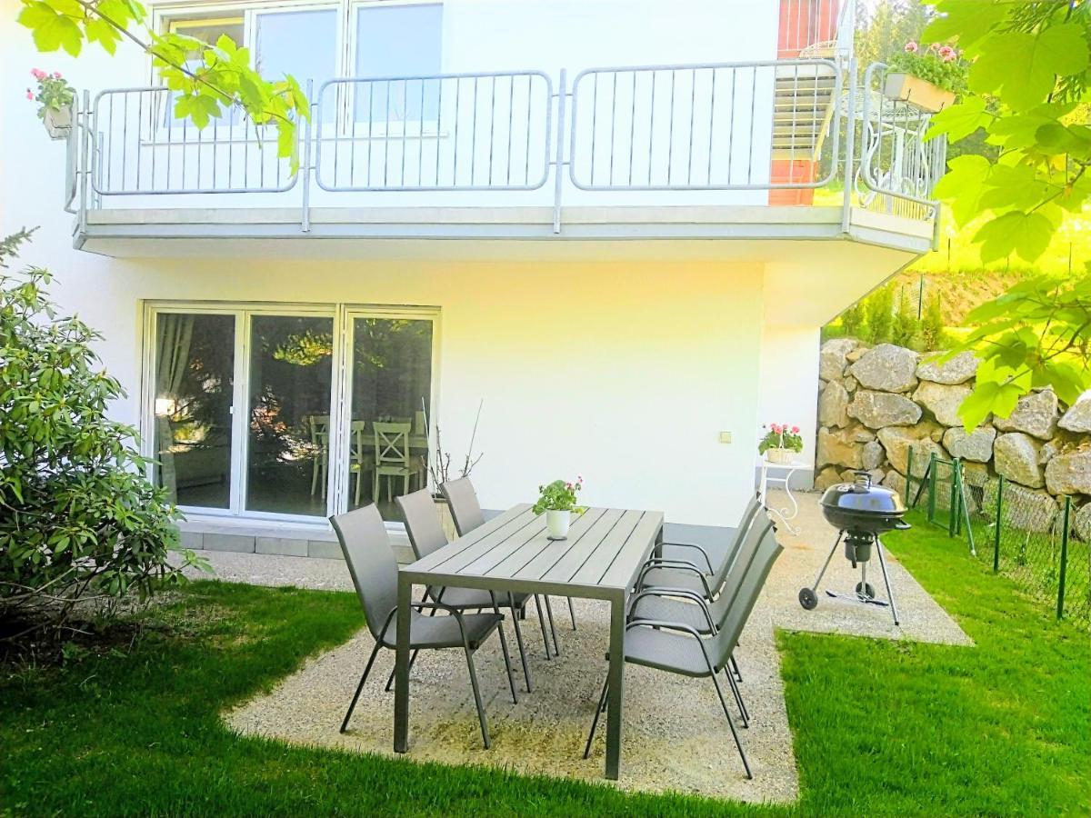 Romantic Style Apartment Titisee-Neustadt Bagian luar foto